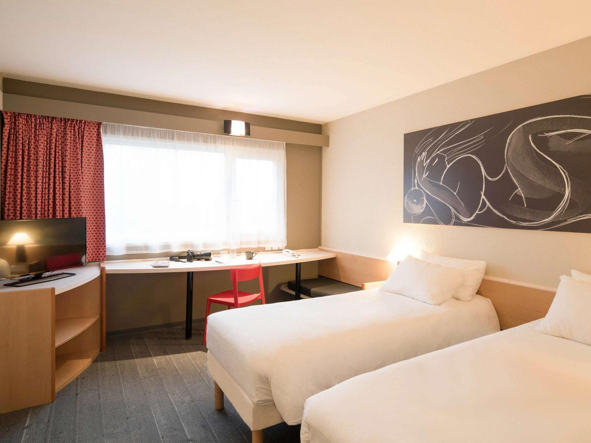 Hotel Ibis Metz Nord Woippy Zewnętrze zdjęcie