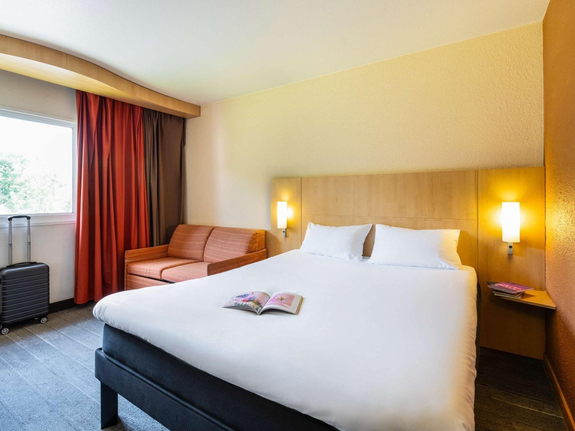 Hotel Ibis Metz Nord Woippy Zewnętrze zdjęcie