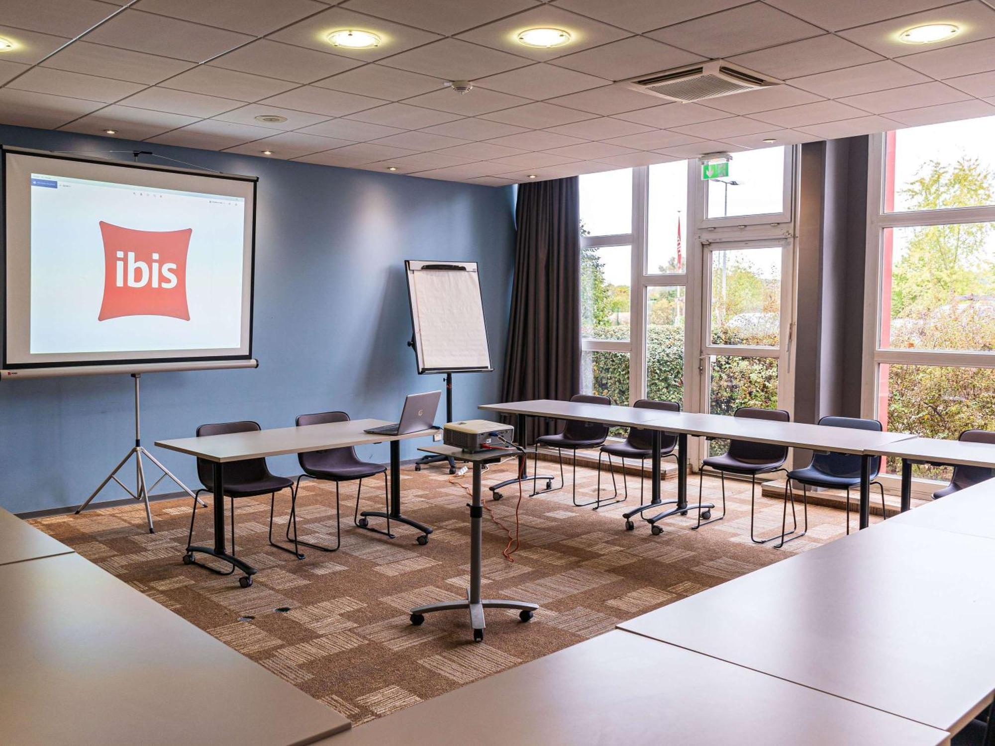 Hotel Ibis Metz Nord Woippy Zewnętrze zdjęcie