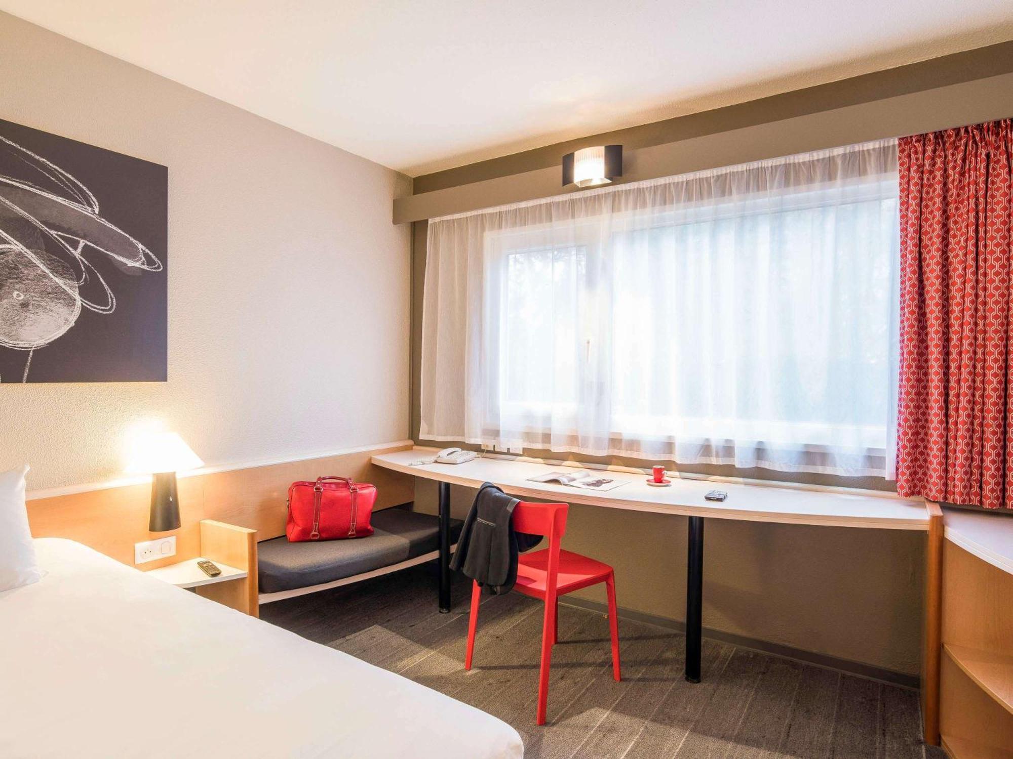 Hotel Ibis Metz Nord Woippy Zewnętrze zdjęcie