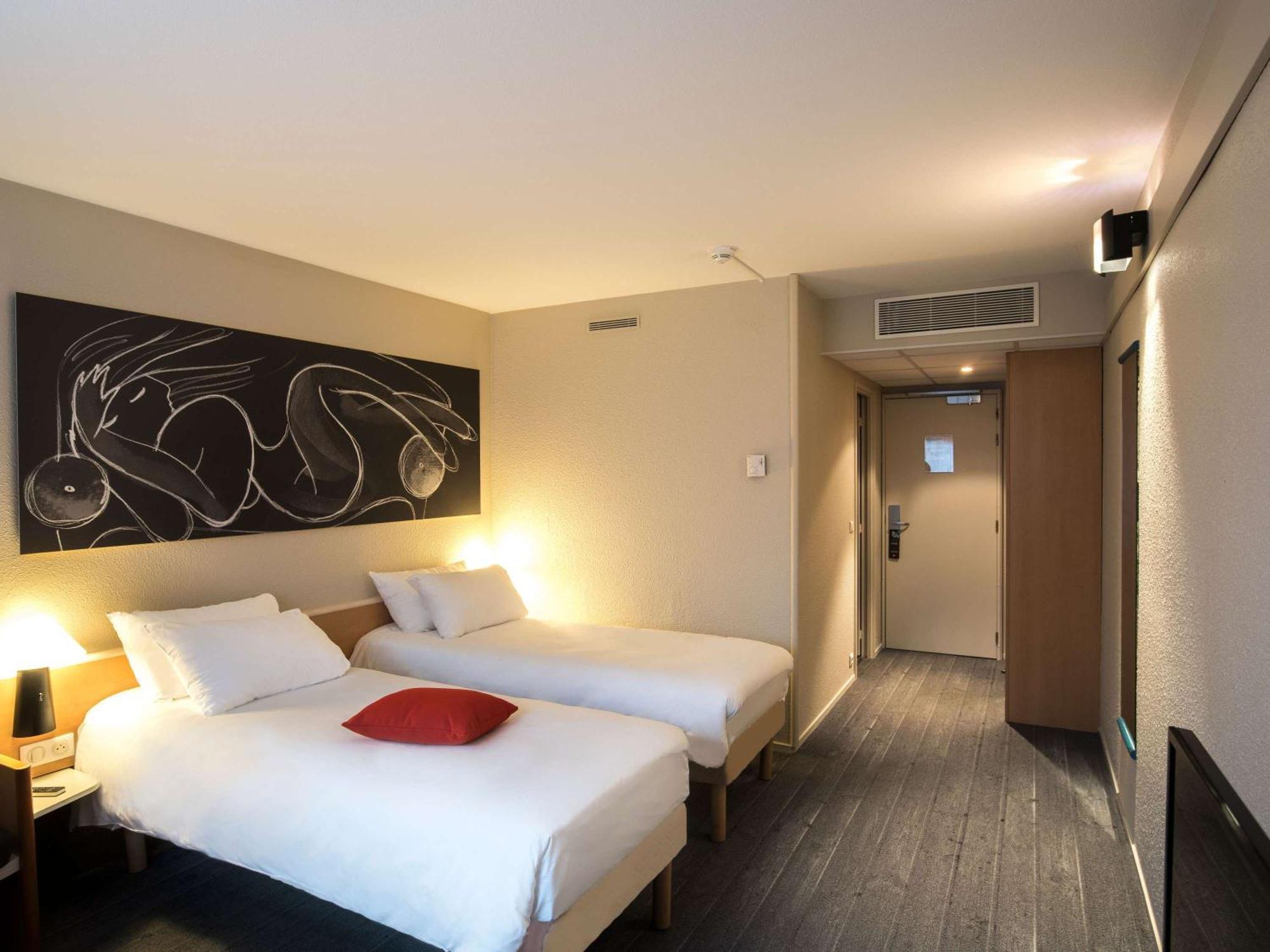 Hotel Ibis Metz Nord Woippy Zewnętrze zdjęcie