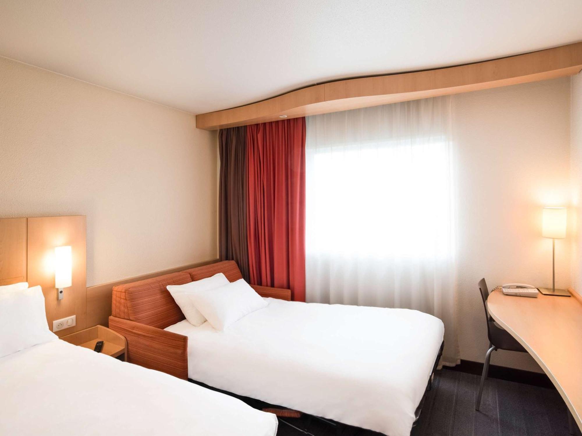 Hotel Ibis Metz Nord Woippy Zewnętrze zdjęcie